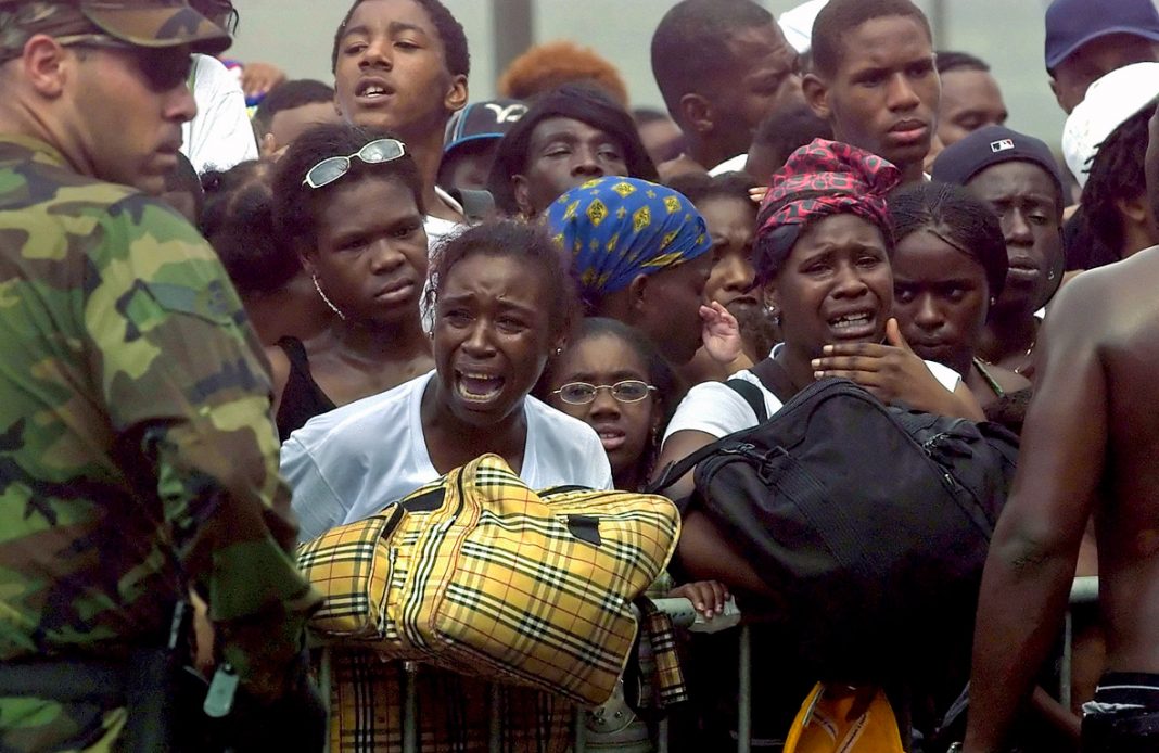 HURRICANE KATRINA VICTIMS OUTSIDE SUPERDOME