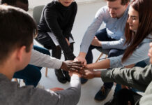 Empowering Paths to Recovery: Understanding the Role of Community Support in Overcoming Addiction Community Support