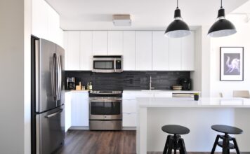 6 Log Home Maintenance Tips and Tricks Home Maintenance Tips