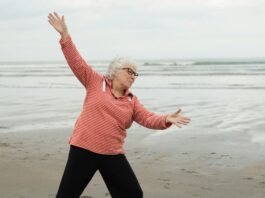 Embracing Active Aging and Elevating Your Daily Walk With Confidence and Style Embracing Active Aging and Elevating Your Daily Walk with Confidence and Style