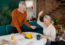 Top Communication Strategies for Seniors with Alzheimer’s Alzheimer's