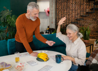 Top Communication Strategies for Seniors with Alzheimer’s Alzheimer's