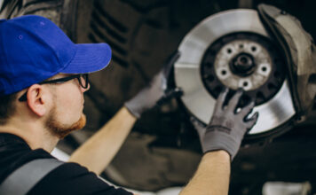 Signs Your Vehicle Needs a Brake Inspection: What Every Driver Should Know Brake Safety Matters