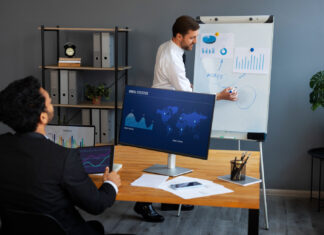 Career Path Navigator: A Guide for Aspiring Business Analysts Business Analysts