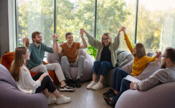 Why Community Living Has Become Popular for Seniors Community Living