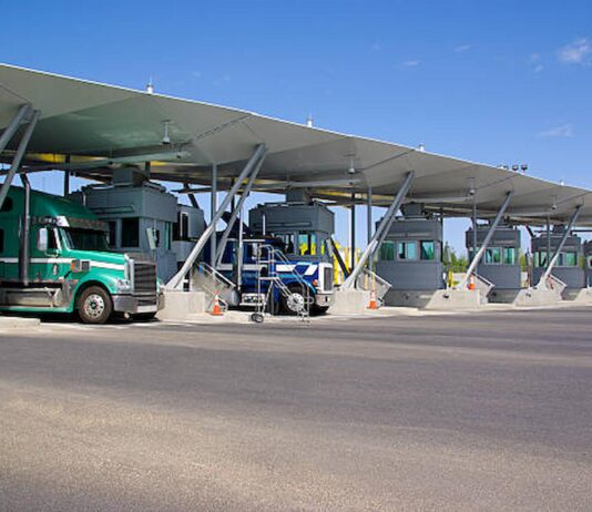Mastering Cross-Border Construction: Navigating Projects Between the US and Mexico Cross Border