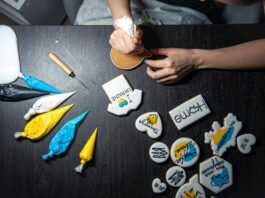 Creative Ways Organizations Use Custom Pins to Build Community Spirit Custom Pins