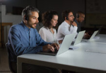 Why Customer Service Teams Need De-Escalation Training Customer Service Teams
