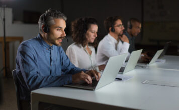 Why Customer Service Teams Need De-Escalation Training Customer Service Teams