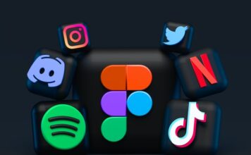 Delivering customer service Through Social Media Customer Social Media