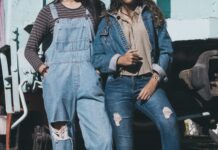 Comparing Denim Vs. Other Fabrics