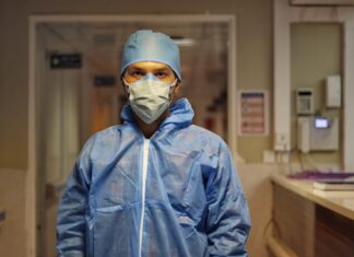 Study Finds Two-Thirds Of US Doctors And Nurses Experience A Moderate To Severe Burnout healthcare