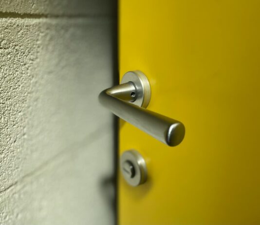 A Guide To Choosing Door Handles That Actually Work For Your Home Door Handles