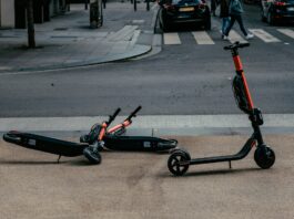 What To Do After An E-Scooter Crash: A Practical Safety And Evidence Checklist E-Scooter