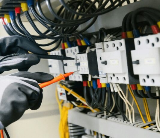 Steps to a Successful Career in Electrical Work