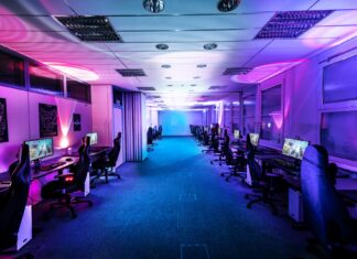 Exploring the Benefits of Attending a Game Design School Game Design School