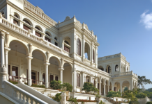 What are the main reasons to Plan Stay at Falaknuma Palace? Taj Falaknuma Palace