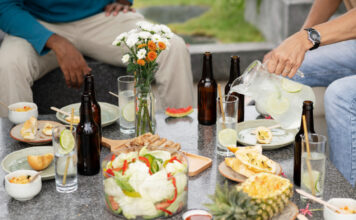 Elevate Your Social Gatherings with Easy Food and Drink Combos Food and Drink Combos