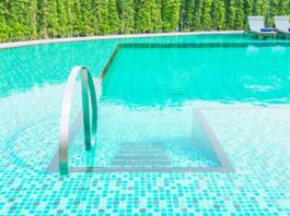 When Is The Best Time To Upgrade To A Frameless Glass Pool Fence? Frameless Glass Pool Fence