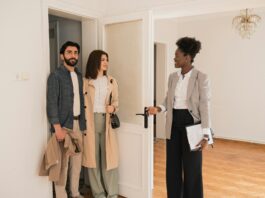 Turn a Stressful Home Sale into a Smooth Process