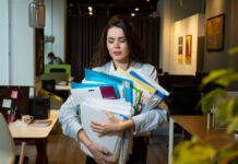 How Business Folders Help Companies Make Stronger First Impressions Business Folders