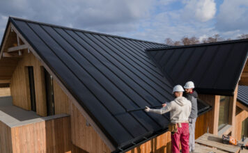 How Roofers In Los Angeles Reduce Bills With Better Insulation How Roofers in Los Angeles Reduce Bills With Better Insulation