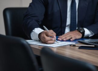 How to Find a Lawyer Specializing in Your Legal Issue How to Find a Lawyer