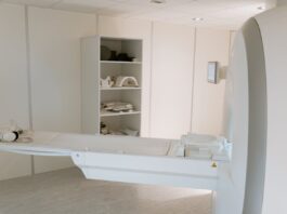 Hyperbaric Oxygen Chamber Therapy: Benefits and Treatment Criteria Hyperbaric Oxygen