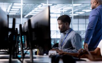 How Outsourced IT Support Drives Business Efficiency IT Support