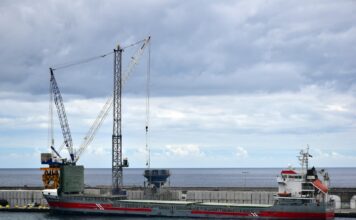 How LTL Freight Tracking Can Improve Supply Chain Efficiency LTL freight