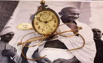 Now, Otis offers to donate more Gandhi items