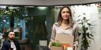 Why Most Companies Mess Up Office Moves (and How to Not Be One of Them) Companies Mess Up Office Moves