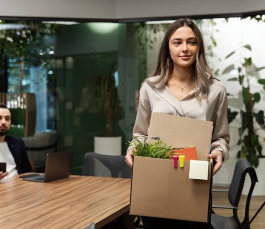 Why Most Companies Mess Up Office Moves (and How to Not Be One of Them) Companies Mess Up Office Moves