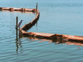 Oil Spill Containment Methods Used By Cleanup Professionals Oil Spill Containment Methods