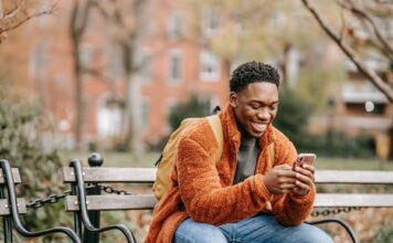 Reasons Why Online Chatting Is The New Way To Connect Online Chatting