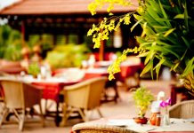The Most Common Types of Restaurants You Can Find With Outdoor Seating Outdoor seating