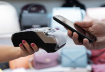 Why Switching to a Portable EFTPOS Machine Can Improve Customer Experience Portable EFTPOS Machine 1