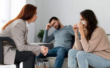 How Psych Group Therapy Helps with Anxiety, Depression, and Stress Psych Group Therapy Helps