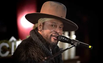 R&B Legend D’Angelo Dies at 51: The End of an Era for Neo-Soul Pioneer Who Redefined Modern Soul Music R&B Legend D'Angelo Dies at 51: The End of an Era for Neo-Soul Pioneer Who Redefined Modern Soul Music