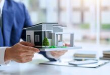 Finding the Right Real Estate Agent: A Crucial Partnership Real Estate Agent