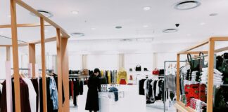 Retail Merchandising Principles That Improve 20×20 Trade Show Booth Design Retail Merchandising Principles
