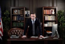 How To Find The Right Lawyer For Your Case: 8 Key Tips Right Lawyer