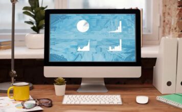 The Evolution of Sales Technology: Transforming the Art of Selling in the Digital Age Sales Technology