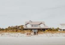 Key Factors In Selecting A Roof For Coastal Homes Selecting a Roof for Coastal Homes