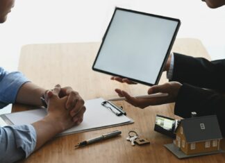 The Hidden Cost of Waiting Too Long To Sell a House Hidden Cost of Waiting Too Long To Sell a House