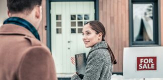 How to Make Informed Decisions When Selling Your House Selling Your House