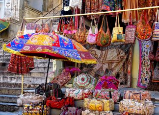 Shopping in Rajasthan, India