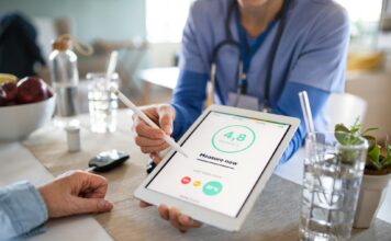 Smart Square HMH: Helping Healthcare Organisations Work Smarter Smart Square HMH: Helping Healthcare Organisations Work Smarter