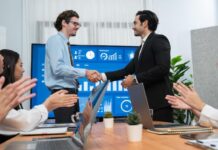 How to Choose Between Starting a Business or Buying a Franchise Starting a Business or Buying a Franchise