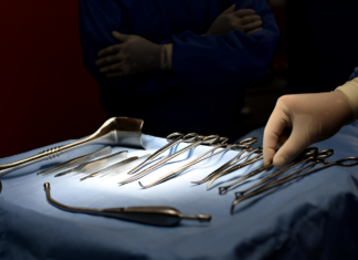 A Guide to Choosing the Right Surgical Retractors for Your Surgery Surgical Retractors